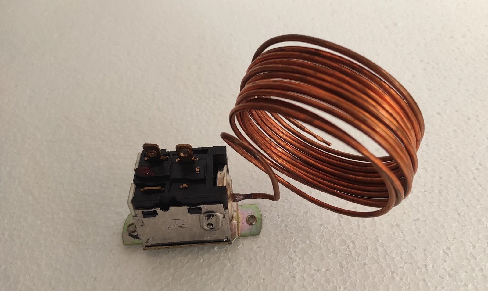 admin/uploads/uploads/ICE-O-MATIC THERMOSTAT CONTAINER CONTROL 9041004-03_3.webp